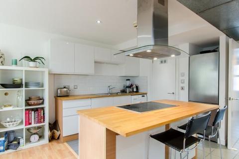 1 bedroom flat for sale - 3 Innovation Studios, 4 Long Street, London, E2 8HS