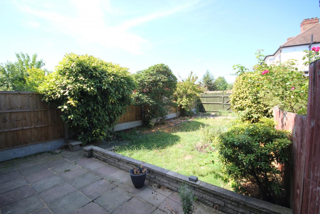 Elms Park Avenue, Wembley, Middlesex HA0 3 bed terraced house £550,000