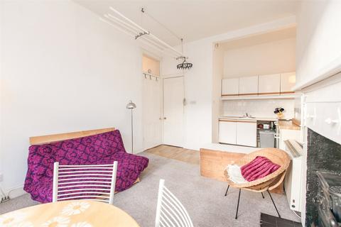 Springwell Place, Edinburgh, EH11