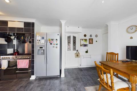 130 Callington Road, Saltash, PL12 6ED