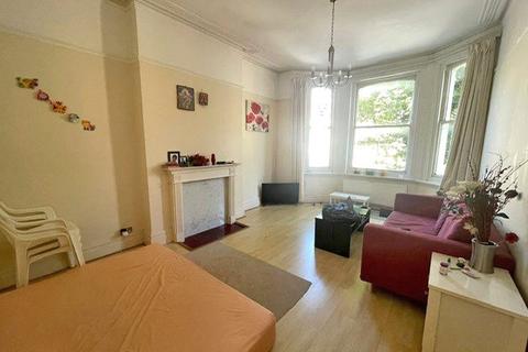 2 bedroom apartment for sale - Tisbury Road, Hove, East Sussex, BN3