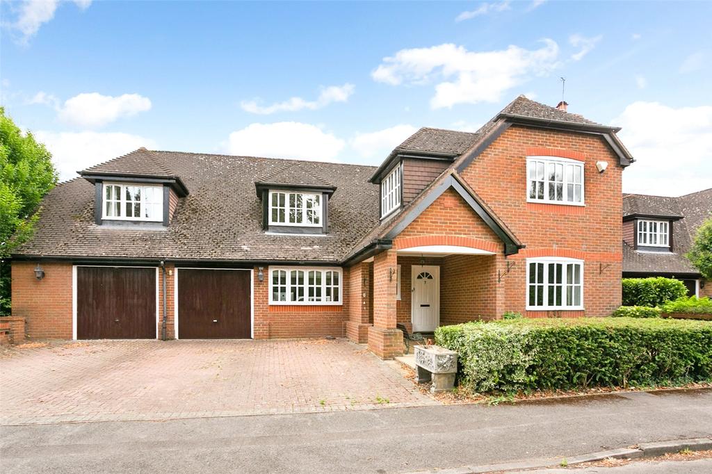 The Fieldings, Holyport, Maidenhead... 5 bed detached house £1,100,000