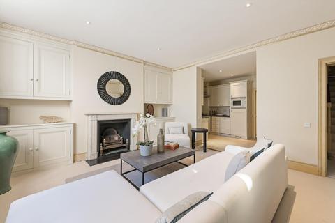 6 bedroom detached house to rent - Priory Walk, London, SW10