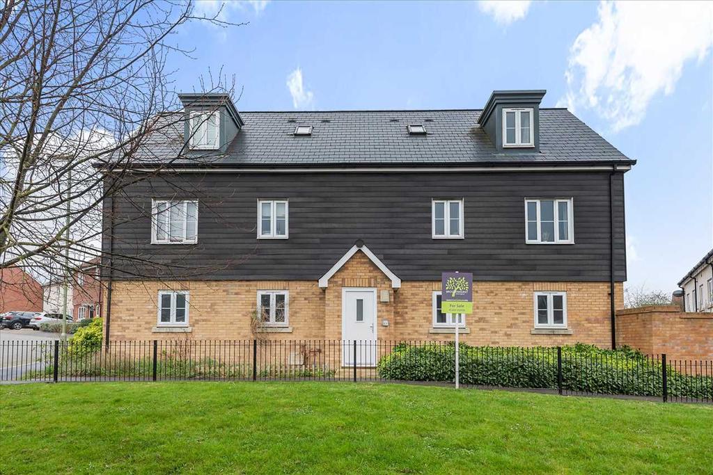 Picket Twenty Way, Andover 2 bed terraced house £240,000