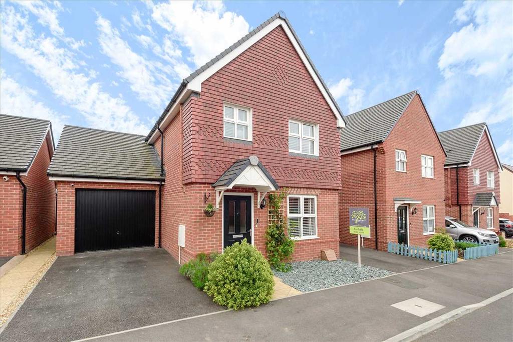 Alder Road, Andover 3 bed detached house £375,000