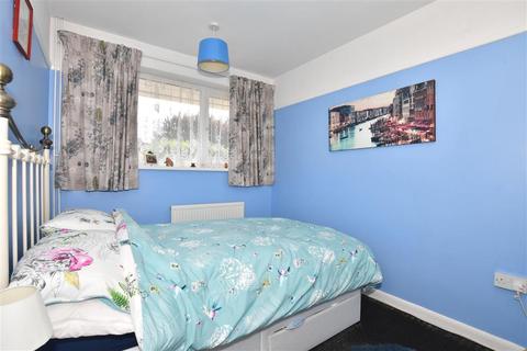 2 bedroom semi-detached bungalow for sale - Gallwey Avenue, Birchington, Kent