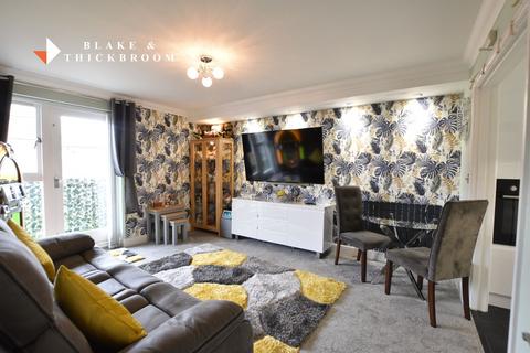 2 bedroom flat for sale, Ashley Lodge, Vista Road, Clacton-on-Sea