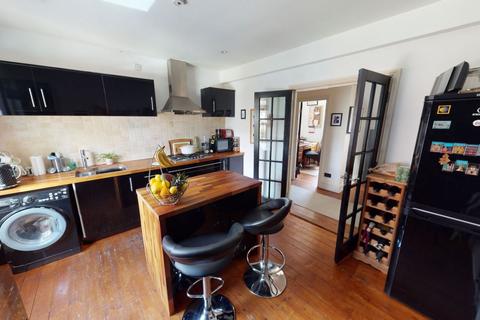2 bedroom flat for sale - Ethel Street, Abington, Northampton NN1 5ER