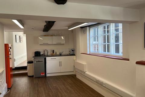 Office to rent, 4 The Mount, Guildford, GU2 4YL