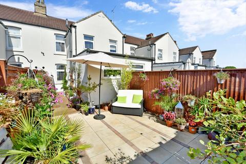 7 Formby Terrace, Halling, Rochester, ME2 1AP