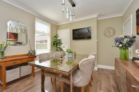 7 Formby Terrace, Halling, Rochester, ME2 1AP