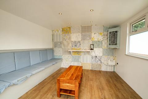 6 Marshall Road, Nottingham, NG3 6HS