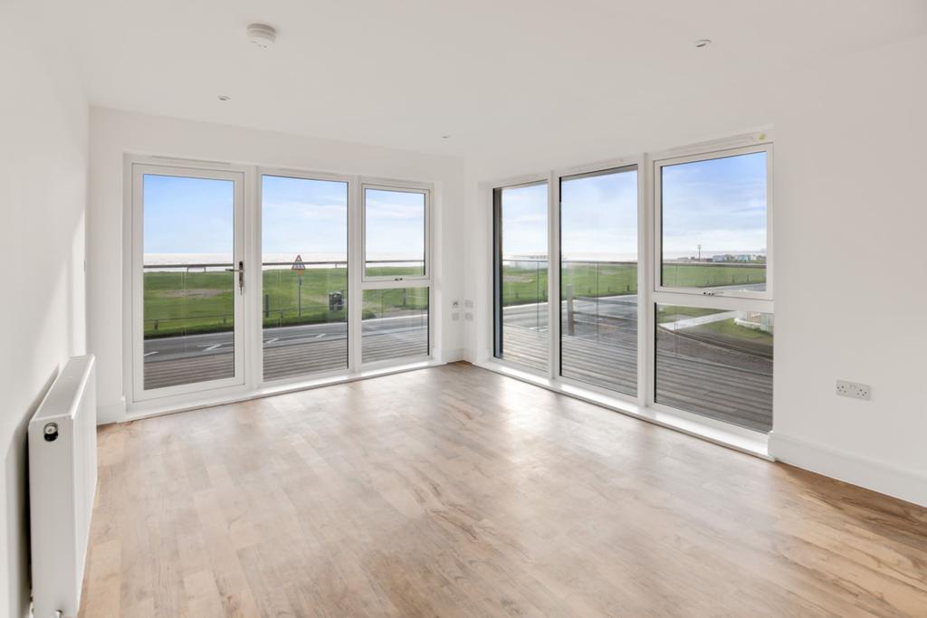 Queens Road, Littlestone, New Romney... 2 bed apartment £330,000