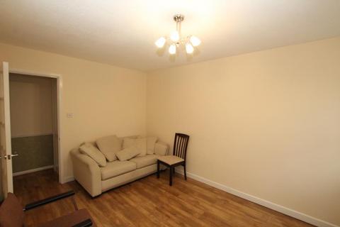 1 bedroom flat to rent, The Hollies, Christchurch Avenue HA3 8NX
