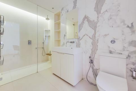 127 Abbotsbury Road, London, W14 8EP