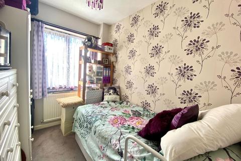 73 Ecton Park Road, Northampton, NN3 5LF