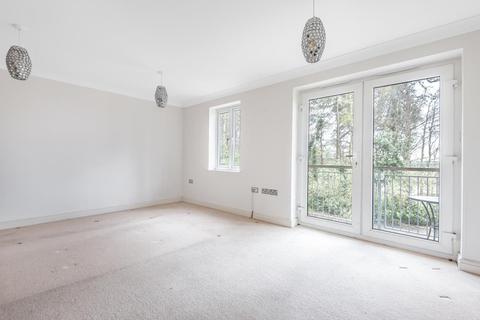 Flat 4, Acer Court, 21 Brook Avenue, Ascot, SL5 7QW