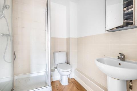 Flat 4, Acer Court, 21 Brook Avenue, Ascot, SL5 7QW