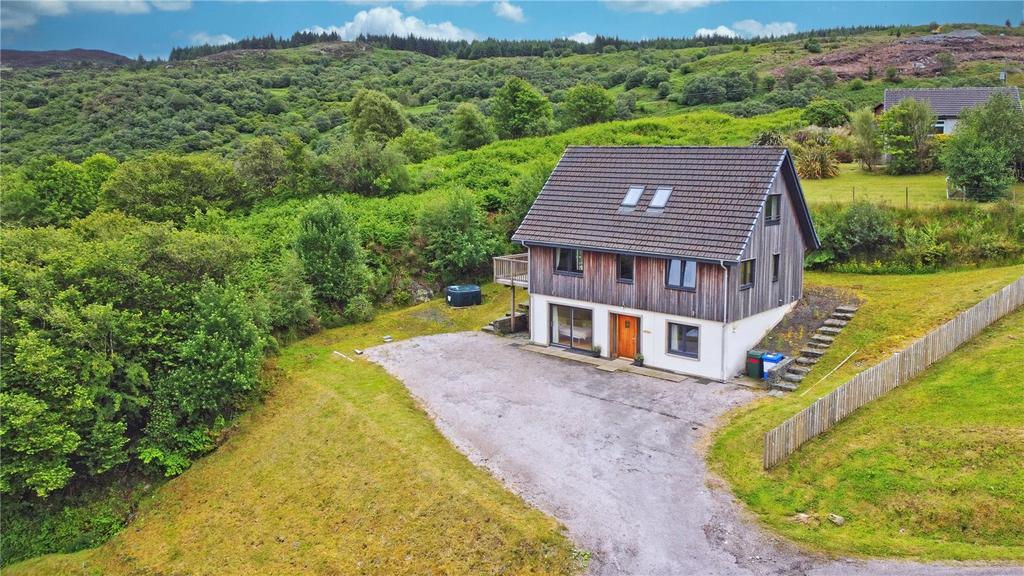 Harbour Vista, Achnaglach, Campbeltown Road, Tarbert 5 bed detached