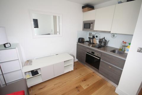 Studio for sale, Station Road, Trident House, UB3