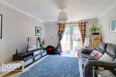 2 bedroom terraced house for sale - Ludwick Way, Welwyn Garden City