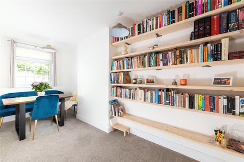 2 bedroom semi-detached house to rent, Park Street, Hitchin, Hertfordshire, SG4