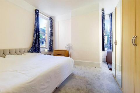 3 bedroom flat to rent, Fortune Green Road, London, NW6