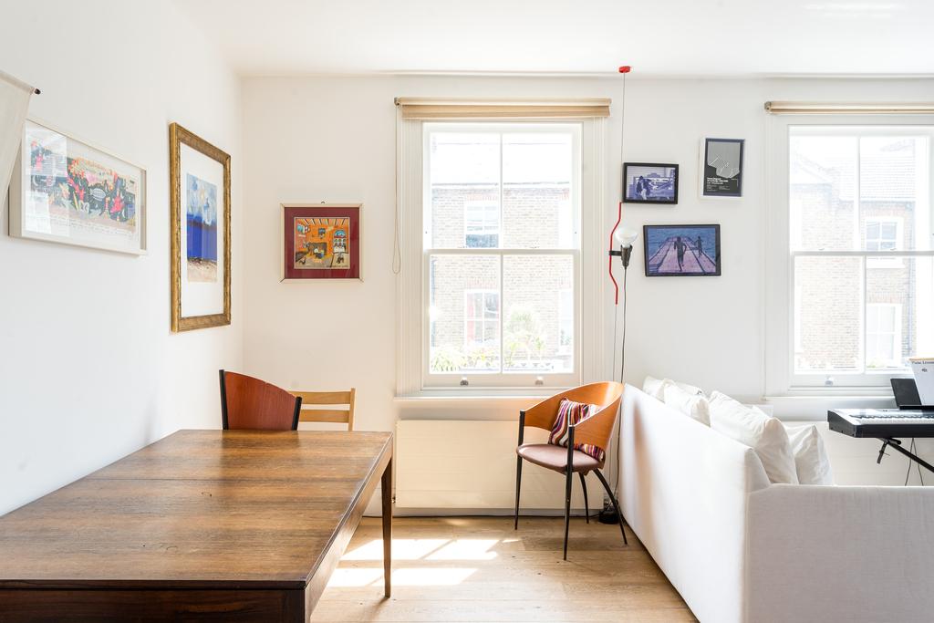 Chetwynd Road, London, NW5 3 bed flat for sale £990,000
