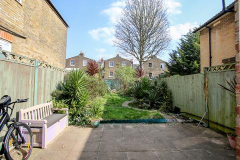 56 Cumberland Road, London, W3 6EY