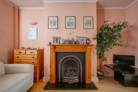 56 Cumberland Road, London, W3 6EY