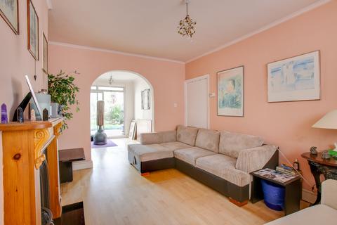 56 Cumberland Road, London, W3 6EY
