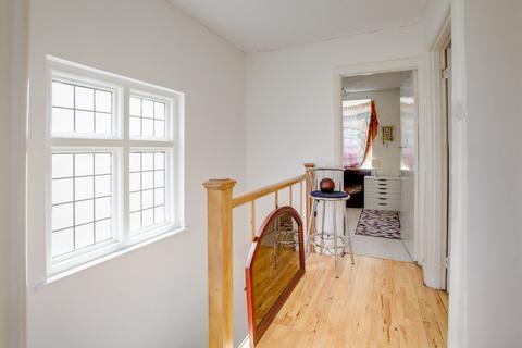56 Cumberland Road, London, W3 6EY