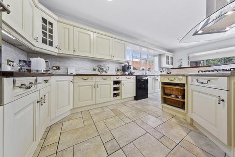 5 bedroom detached house for sale - Fitzwilliam Drive, Barton Seagrave, NN15