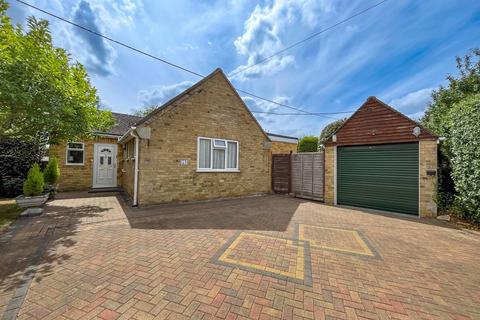 2 bedroom bungalow to rent, Main Road, Long Hanborough, Witney, Oxfordshire, OX29