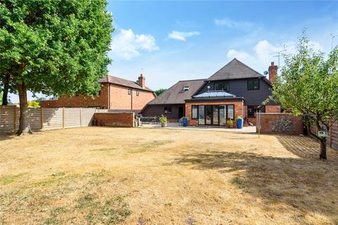 Buckland Gate, Wexham, Buckinghamshire, SL3