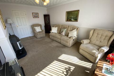 3 bedroom detached bungalow for sale - Kingrosia Park, Clydach, Swansea, City And County of Swansea.