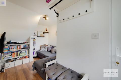 1 bedroom flat for sale - Birdhurst Road, South Croydon