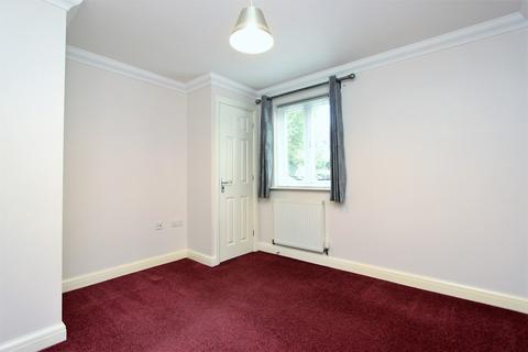 3 Wingfield Court, Banstead, SM7 2GD