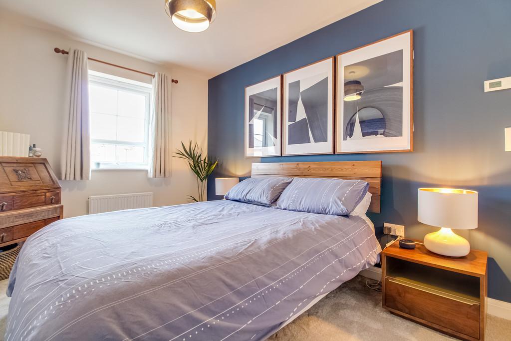 Poppy Gardens, Meltham 3 bed semidetached house for sale £250,000