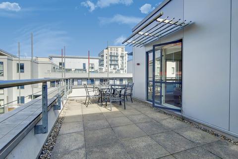 3 bedroom apartment for sale - Hudson House, Bow E3 3NU