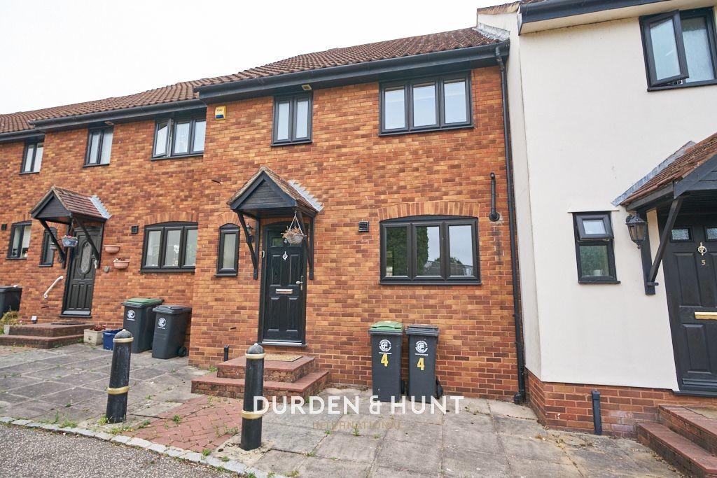 Tower Court, Ongar, CM5 3 bed terraced house £475,000