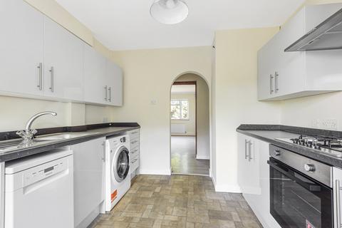 2 bedroom flat to rent, Wilmer Crescent, Kingston Upon Thames, KT2