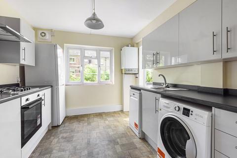 undefined, Wilmer Crescent, Kingston Upon Thames, KT2
