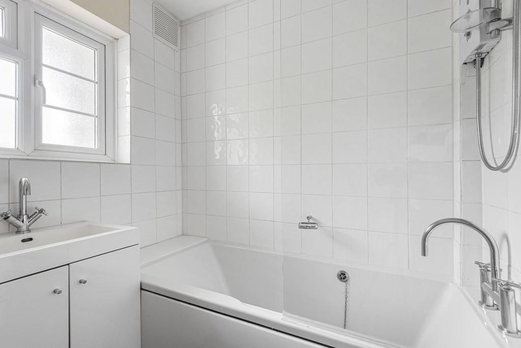 Bathroom (2)