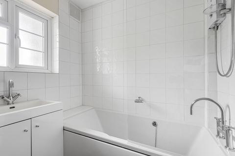 undefined, Wilmer Crescent, Kingston Upon Thames, KT2