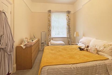 12, North Grange Clyst Heath, Exeter, EX2 7EY
