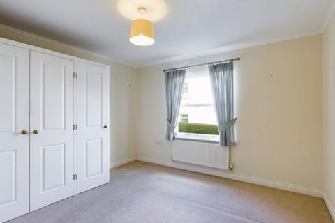 2 bedroom ground floor flat for sale - Hafan Tywi, Nos 1-5 The Parade, Carmarthen