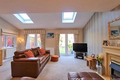9 Century Drive, Willenhall, WV13 2JH