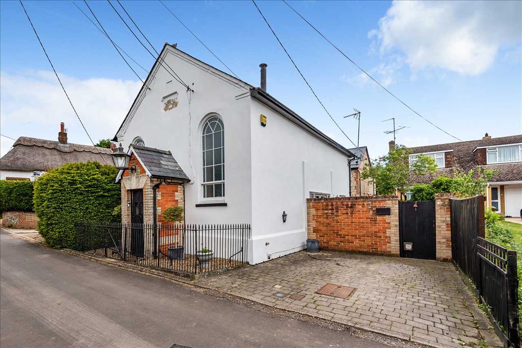The Old Chapel, Chapel Street, North Waltham 1 bed detached house £