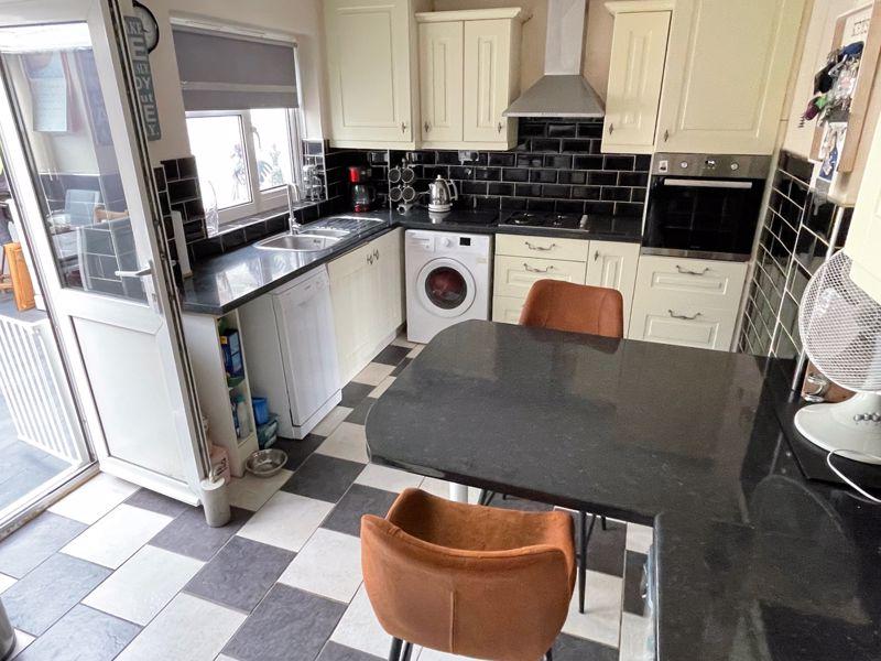 Rivington Crescent, Kingstanding... 2 bed terraced house £175,000